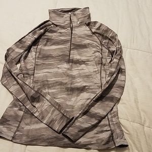 Under Armour cold gear pullover